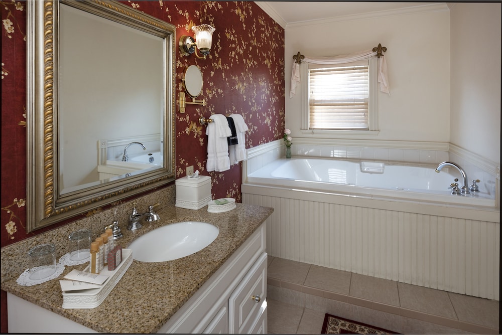 The Inn at Thorn Hill & Spa - photo 61
