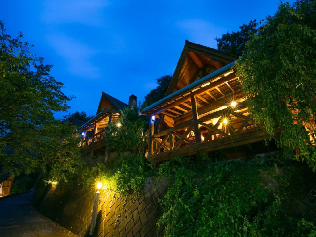 Hanarenoyado Hoshigayama in Hakone, Japan