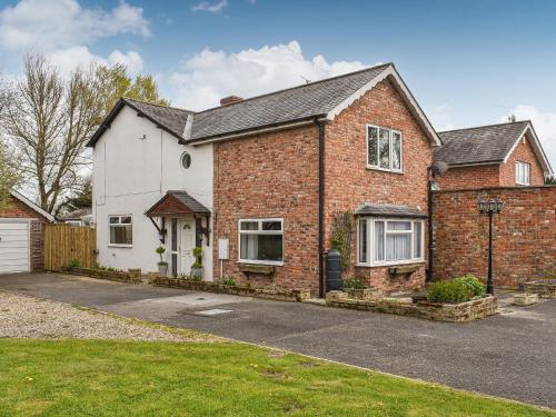 Brookside House