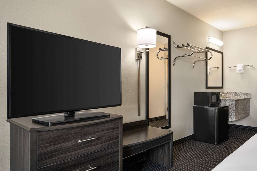 Baymont by Wyndham Elko - photo 17