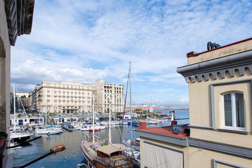 Suite dell'Ovo Dimore Partenopee — 4-Star Luxury Hotel in Naples, Italy