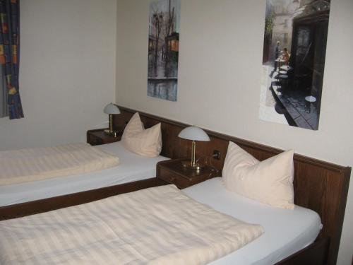 Sch tzenhof Kirchhatten in Hatten, Germany