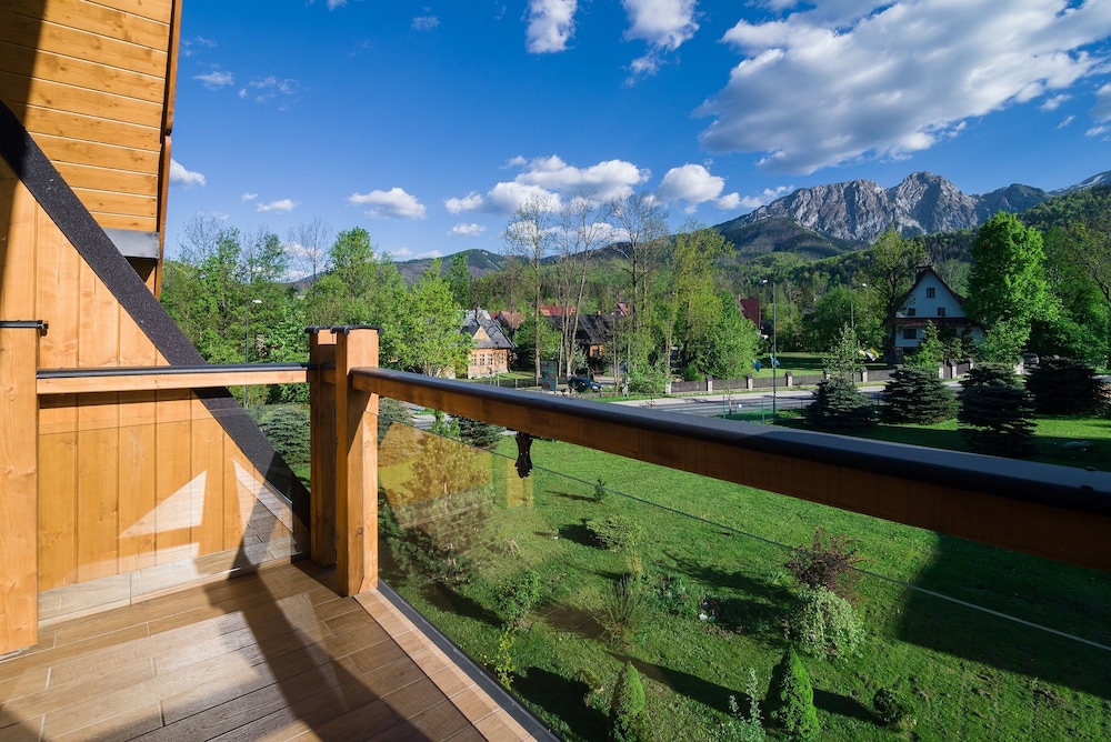 Rezydencja Zakopiańska — 4-Star Luxury Hotel in Zakopane, Poland