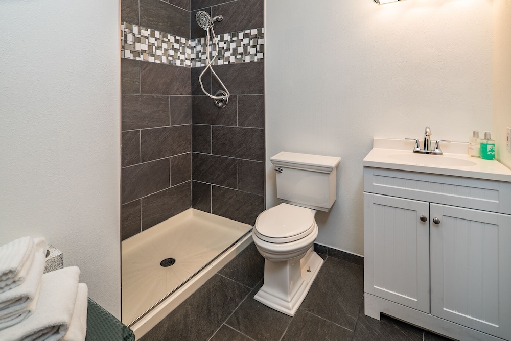 Camano Island Inn - photo 18