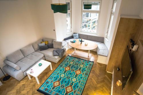TGI Holiday Apartment — 4-Star Luxury Hotel in Budapest, Hungary