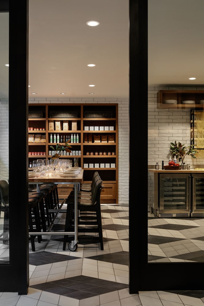 Kimpton Harper Hotel by IHG - photo 38
