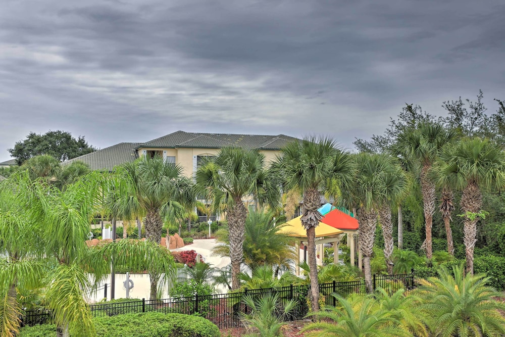 Resort Style Condo with Pool 6 Mi to Magic Kingdom - photo 10