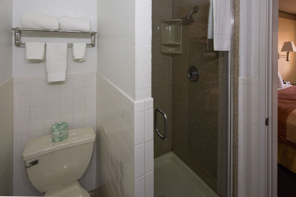 Geary Parkway Motel - photo 26