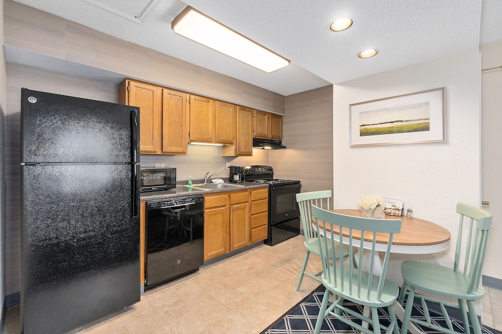 Residences at Daniel Webster - photo 21