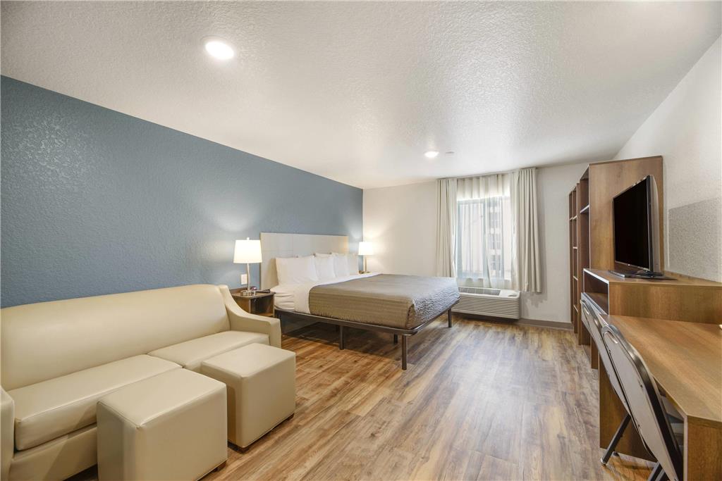 WoodSpring Suites Orlando I 4 & Convention Center - photo 12
