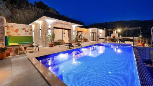 Islamlar Village 2 Bedroom Villa — 4-Star Luxury Hotel in Kalkan, Turkey
