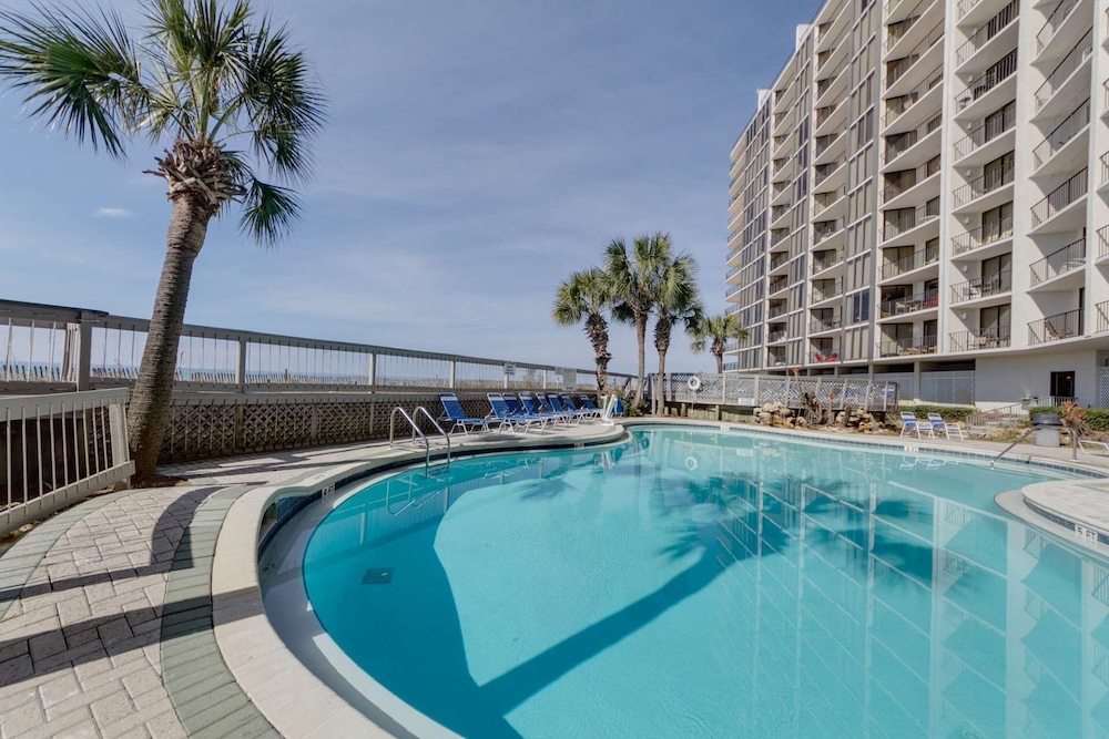 Edgewater Beach Resort Tower 3 811 - photo 26
