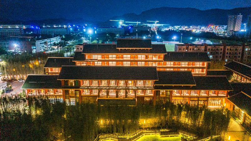 Lebanshan Hotel Zhuhai in Zhuhai, People's Republic of China