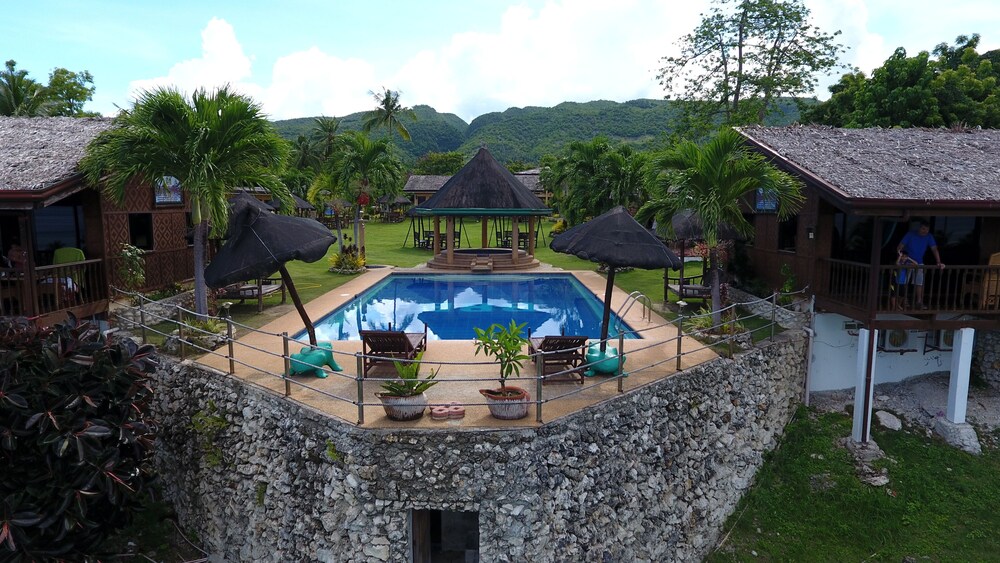 Parrot Paradise Resort — hotel in Alcoy