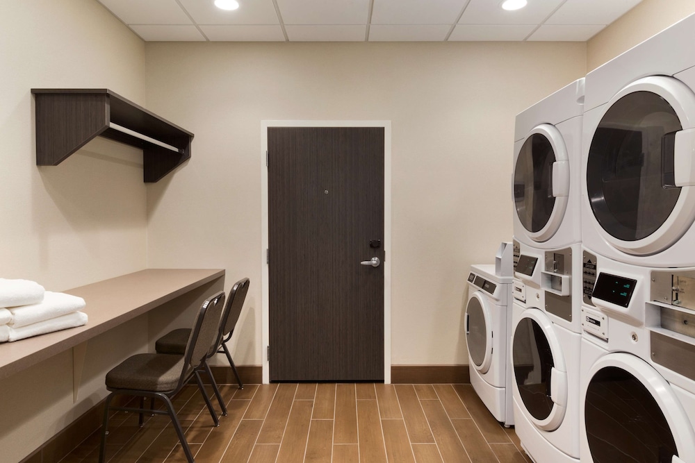 Home2 Suites by Hilton Glendale Westgate - photo 24