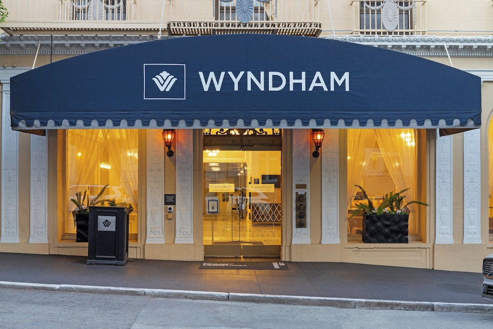 Club Wyndham Canterbury in San Francisco, United States