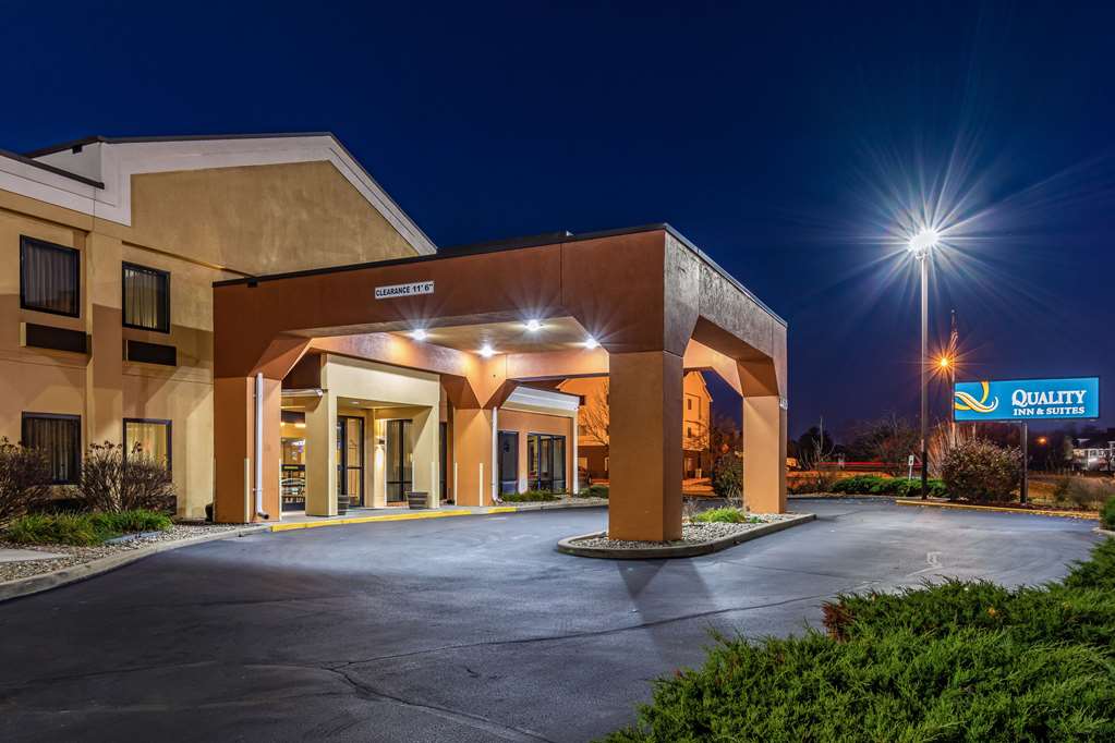 Quality Inn & Suites Southport - photo 43