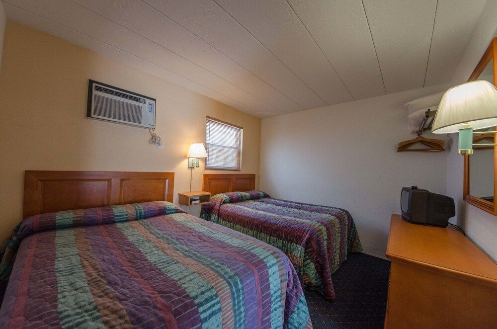 Compass Family Resort - photo 10