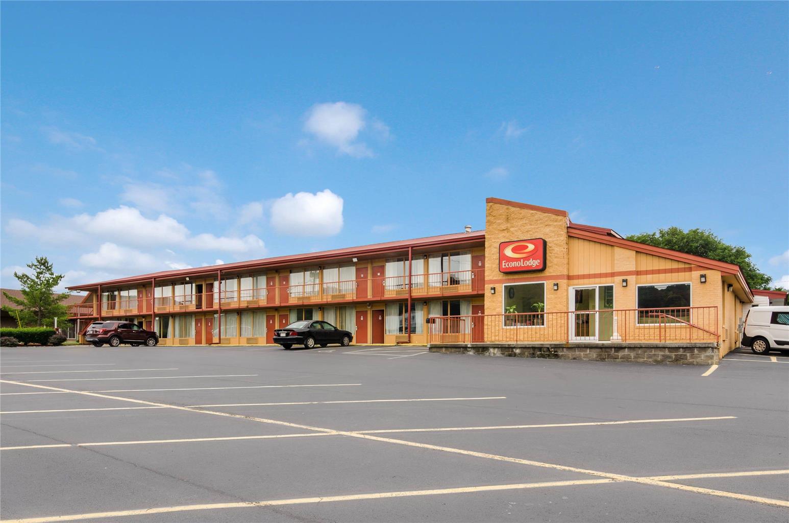 Econo Lodge Marion I 81 - photo 6