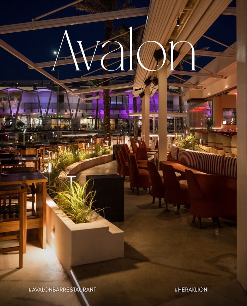 Envy SeaSide Suites in Irakleion, Greece