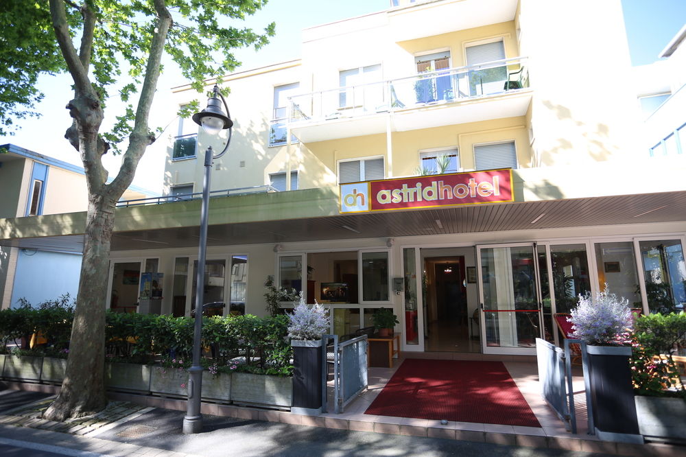 Astridhotel — Unknown City — photo 2