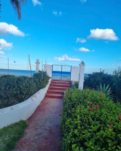 Comforts Plage — 4-Star Luxury Hotel in Fnidek, Morocco