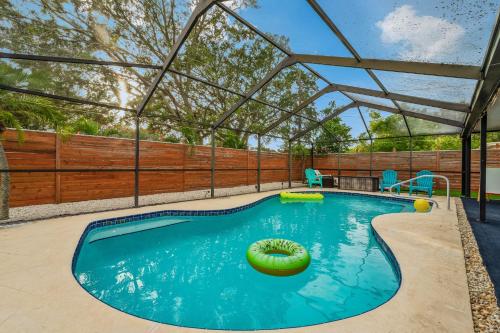Tropical Oasis FL Largo - last minute hotel in Largo