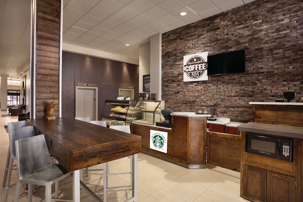 DoubleTree by Hilton Hotel Albuquerque - photo 34