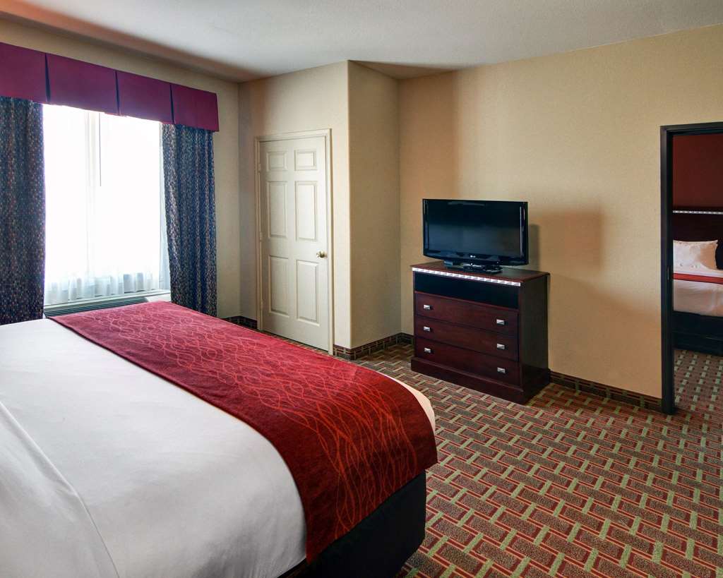 Comfort Suites Lake Worth - photo 17