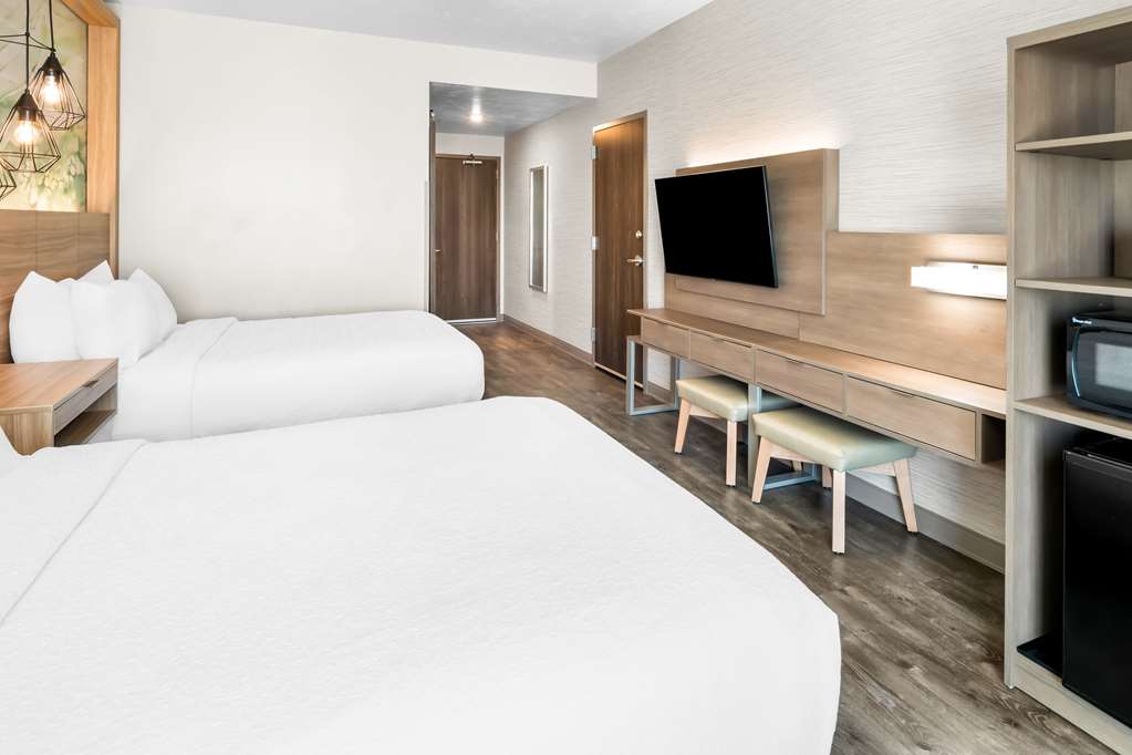 Best Western Plus Settlers Point - photo 17