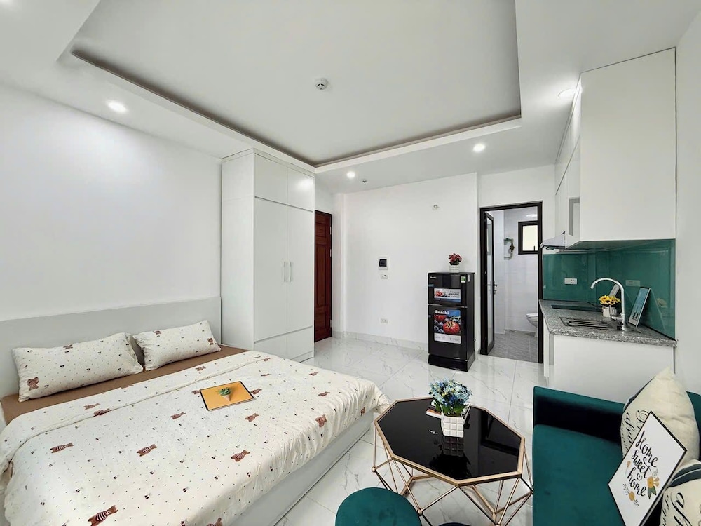 Hea Home 21797054 — Tay Ho