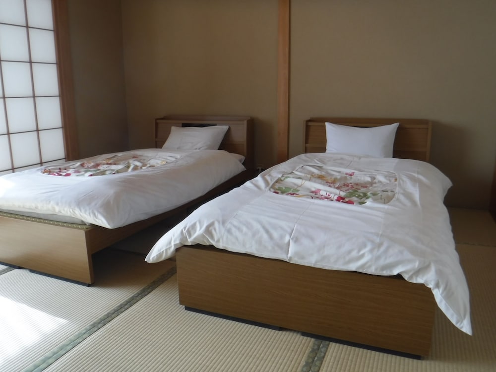 Hotel Rcs — hotel in Ito