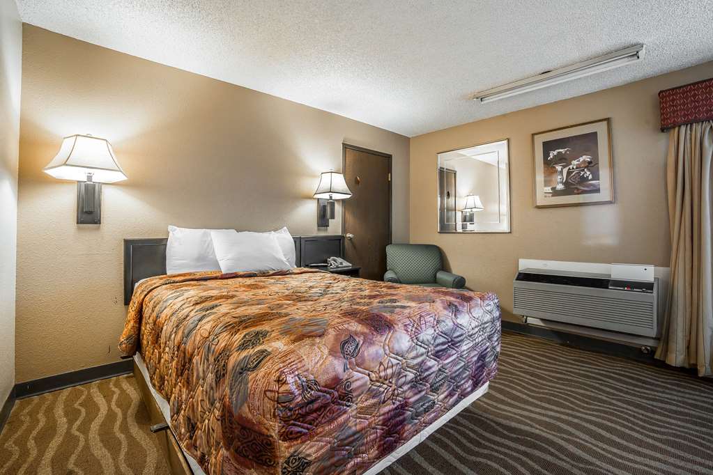Rodeway Inn Cheyenne I 80 East - photo 22