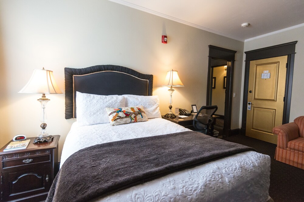 Camas Boutique Hotel - photo 27