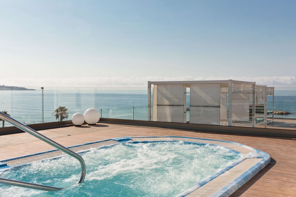 Hotel Best Maritim — 4-Star Luxury Hotel in Cambrils, Spain