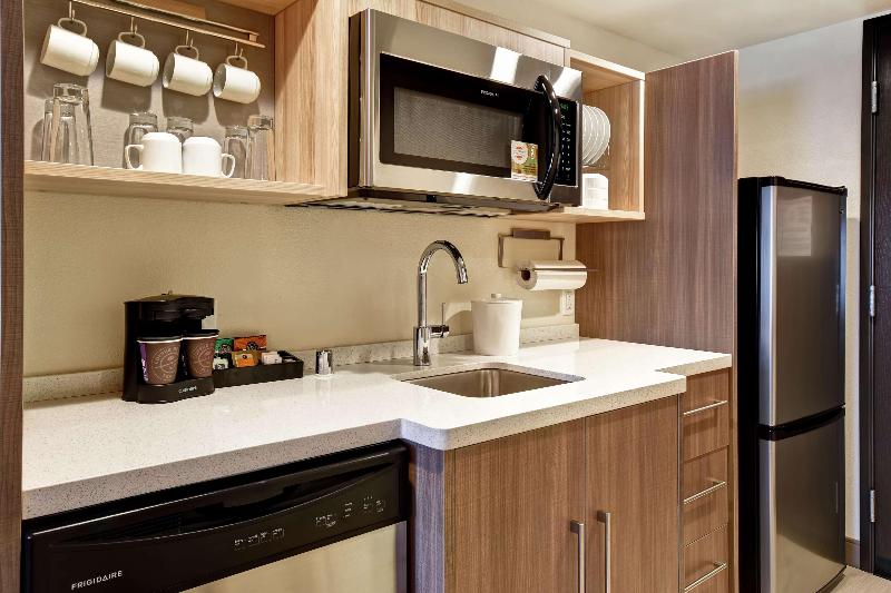 Home2 Suites by Hilton Victorville - photo 57