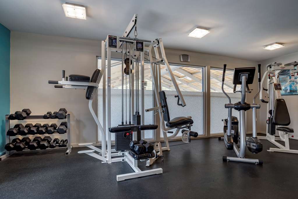Best Western Carlton Suites - photo 6