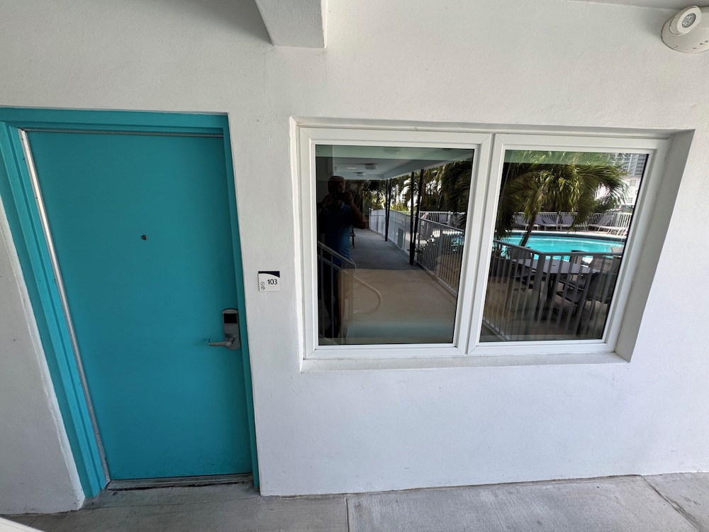 Rolo Beach Hotel - photo 77