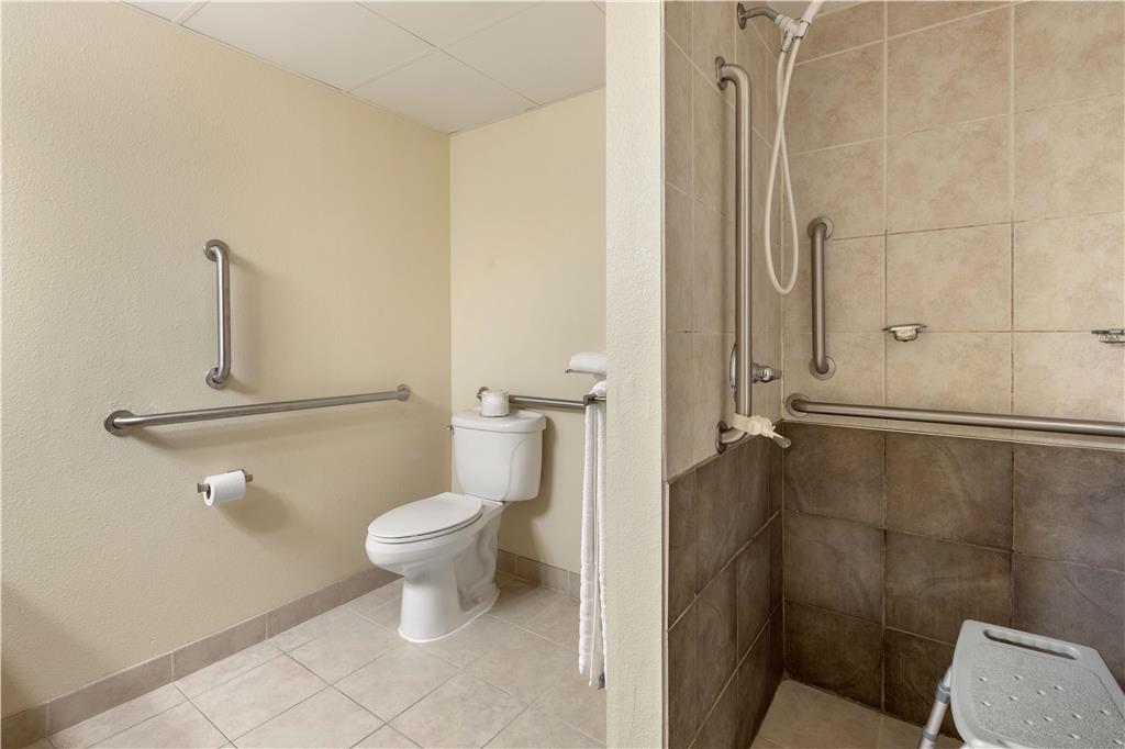 SureStay Plus Hotel by Best Western Litchfield - photo 34
