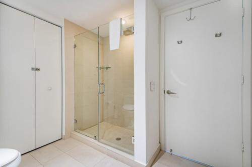 Hyde Beach Luxury Condo Resort apts - photo 47