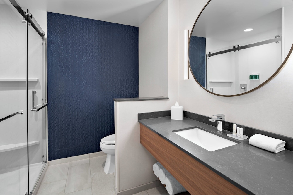 Fairfield Inn & Suites by Marriott Lake Geneva - photo 15