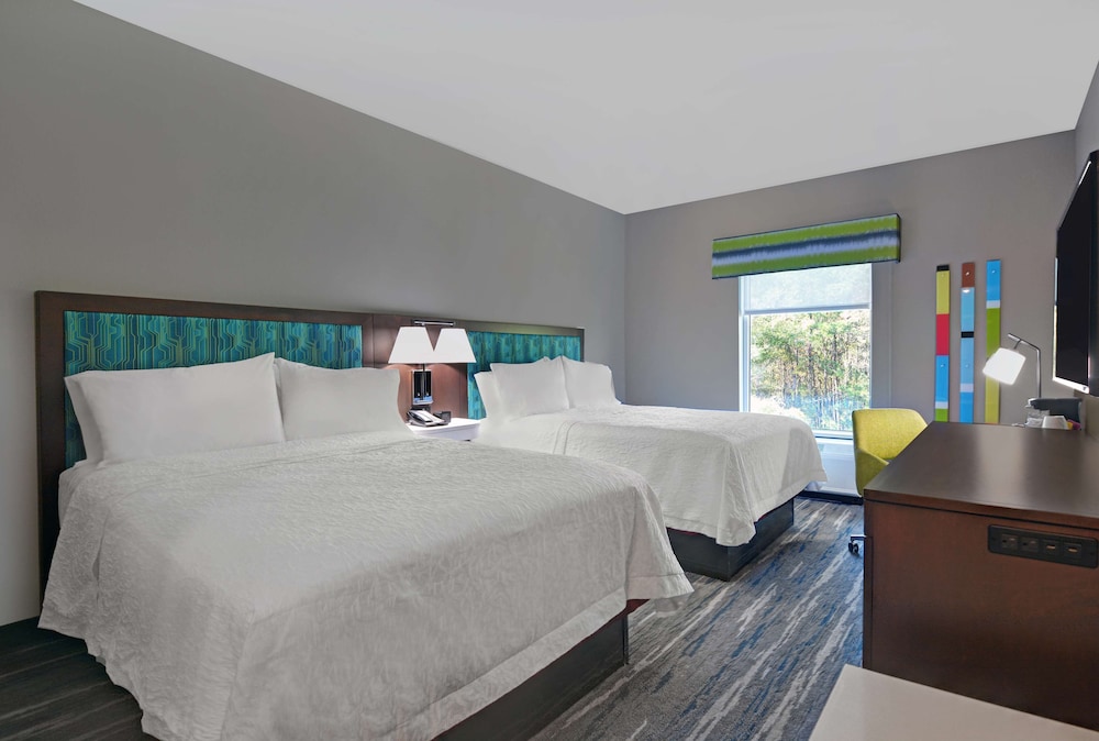 Hampton Inn & Suites MacClenny I 10 - photo 23