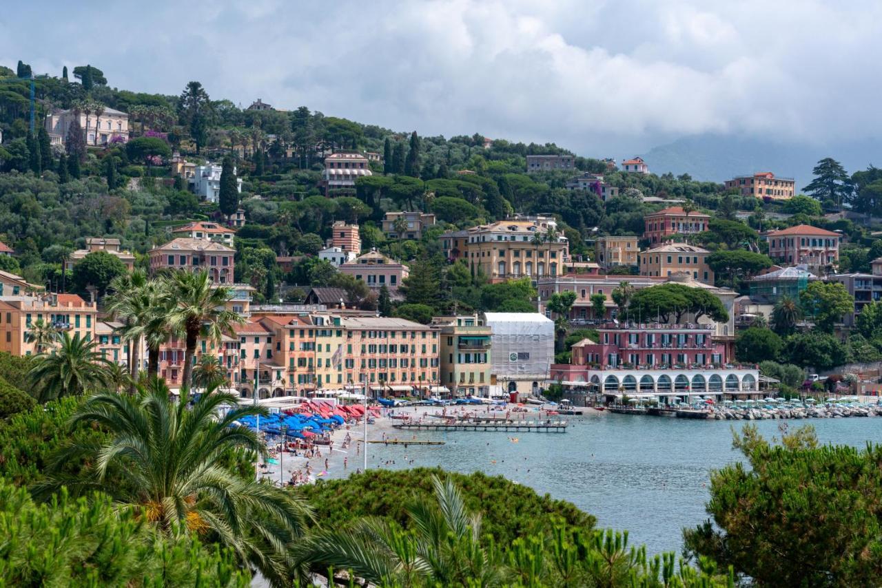 Loft Cristina La piazzetta fronte mare — 4-Star Luxury Hotel in Santa Margherita Ligure, Italy