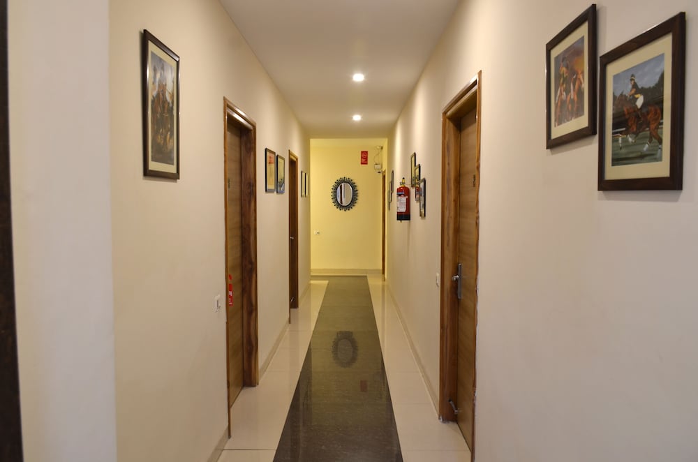 Oyo 5389 Hotel Polo Club