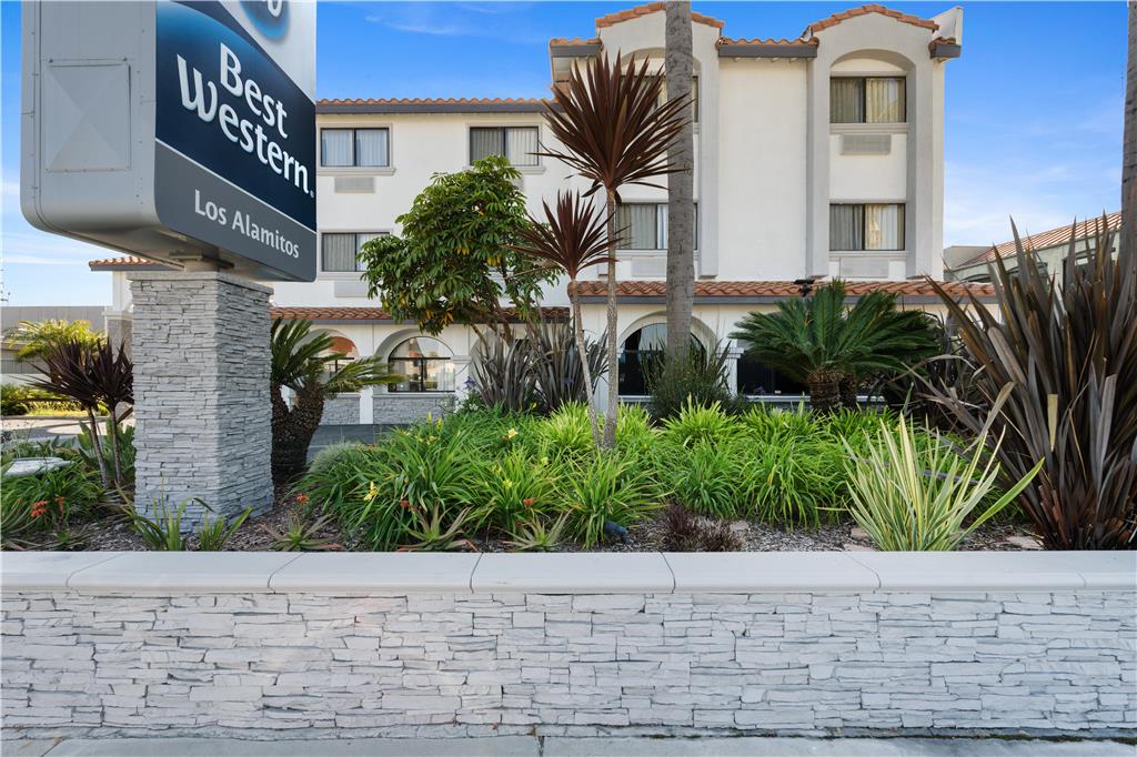 Best Western Los Alamitos Inn & Suites - photo 11