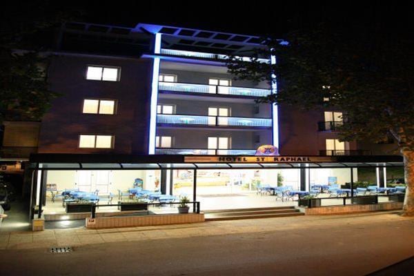 Hotel Saint Raphael - last minute hotel in Rimini
