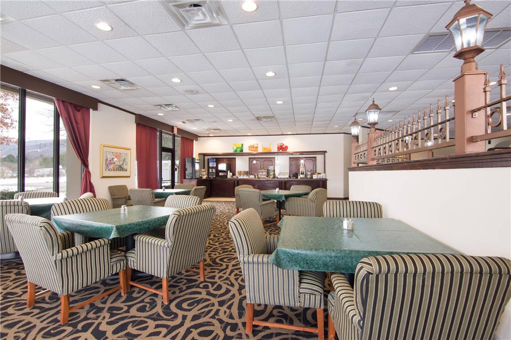 Quality Inn Oneonta Cooperstown Area - photo 32