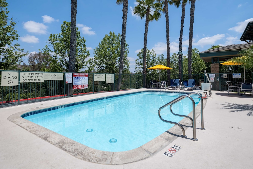 Hampton Inn & Suites Agoura Hills - photo 30