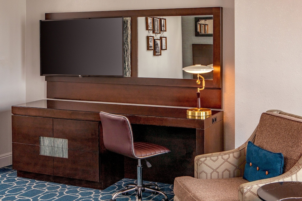 Hotel Adagio Autograph Collection - photo 20