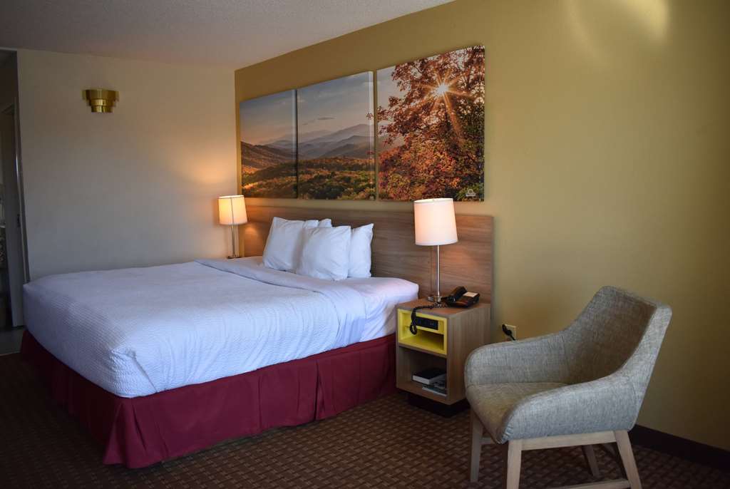 Days Inn by Wyndham Reidsville - photo 19